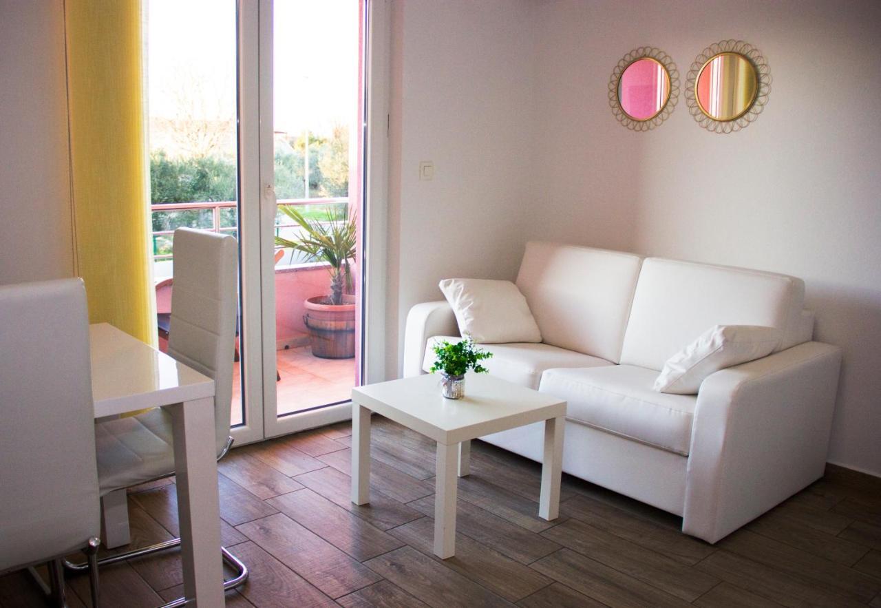 Apartments Karla Bibinje Zewnętrze zdjęcie