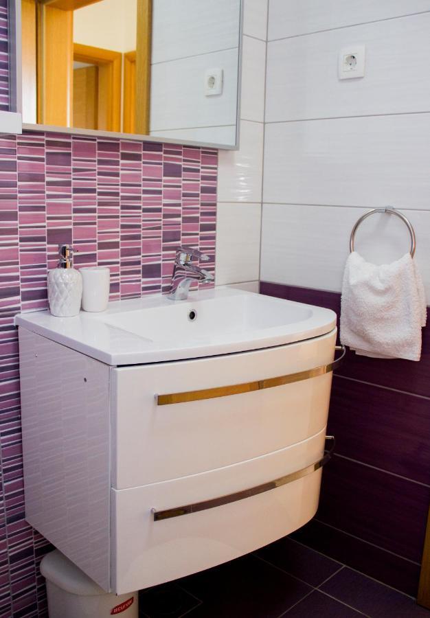 Apartments Karla Bibinje Zewnętrze zdjęcie