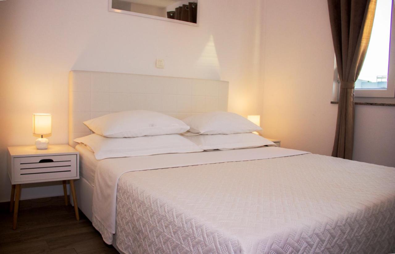 Apartments Karla Bibinje Zewnętrze zdjęcie