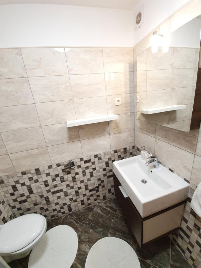 Apartments Karla Bibinje Zewnętrze zdjęcie